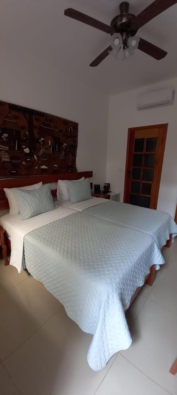 Hotel Viajante Tarrafal  Extérieur photo
